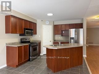 151 Harrongate Place, Whitby, Ontario  L1R 3E6 - Photo 8 - E12794452