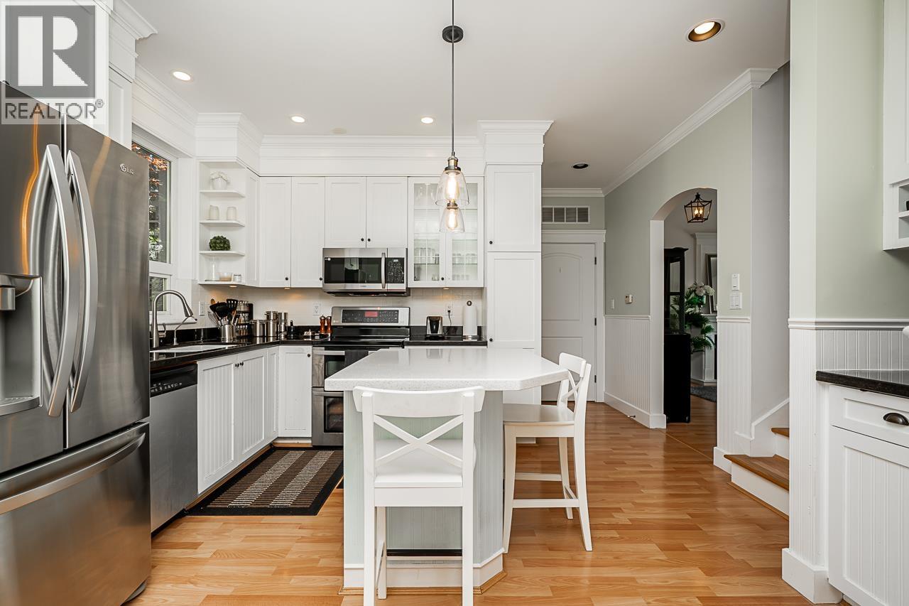 767 Edgar Avenue, Coquitlam, British Columbia  V3K 2J3 - Photo 12 - R3090288