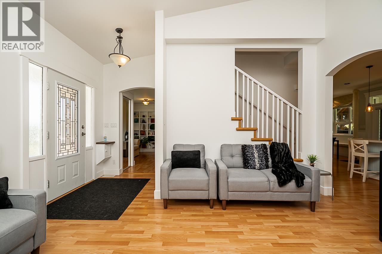 767 Edgar Avenue, Coquitlam, British Columbia  V3K 2J3 - Photo 6 - R3090288