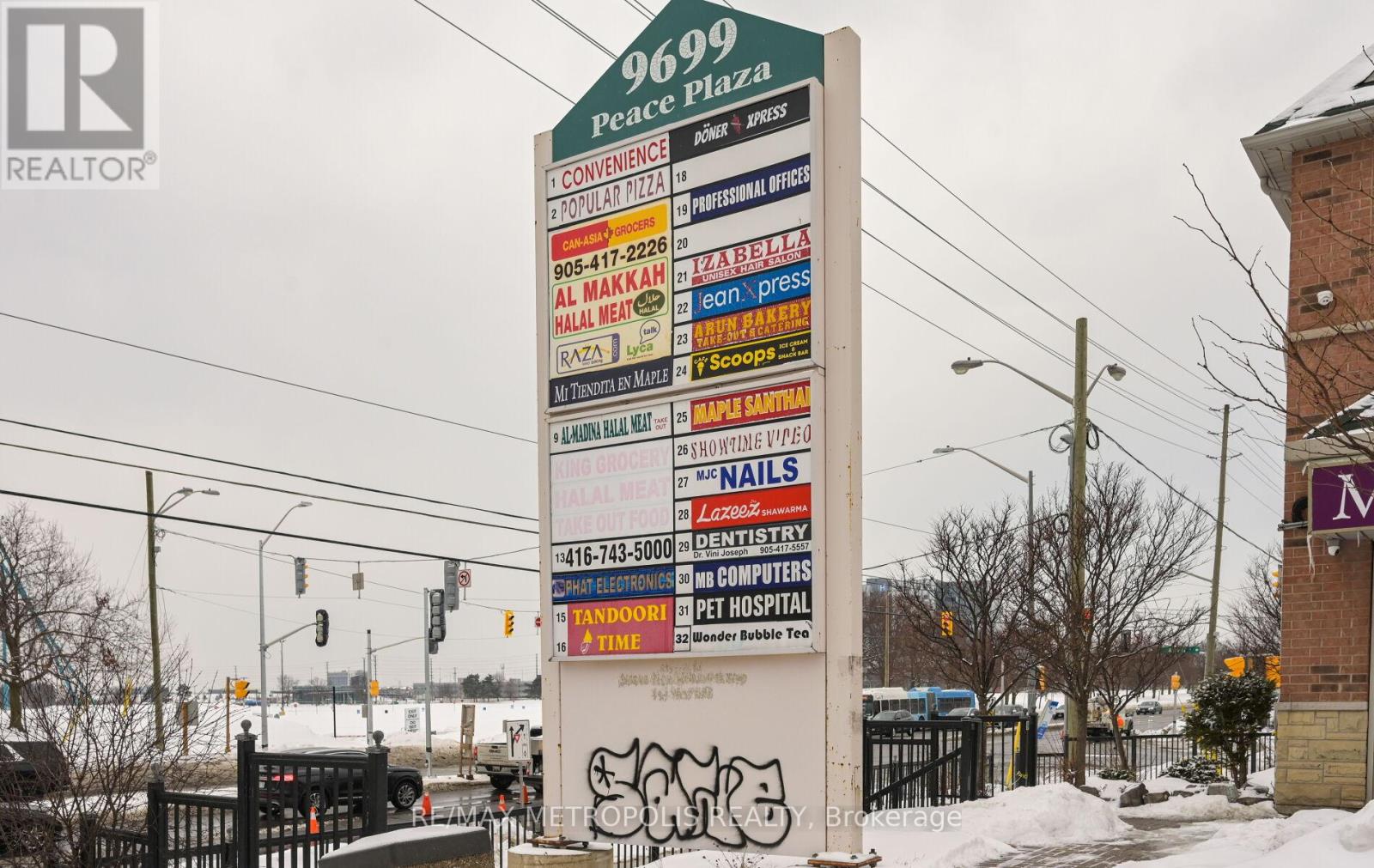 18 - 9699 Jane Street, Vaughan, Ontario  L6A 0A4 - Photo 1 - N12794416