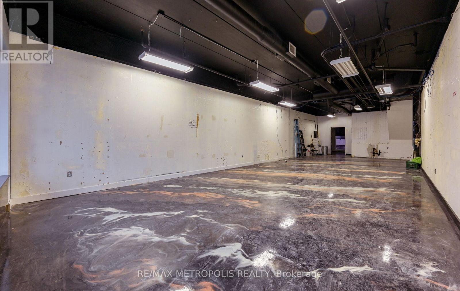 18 - 9699 Jane Street, Vaughan, Ontario  L6A 0A4 - Photo 7 - N12794416