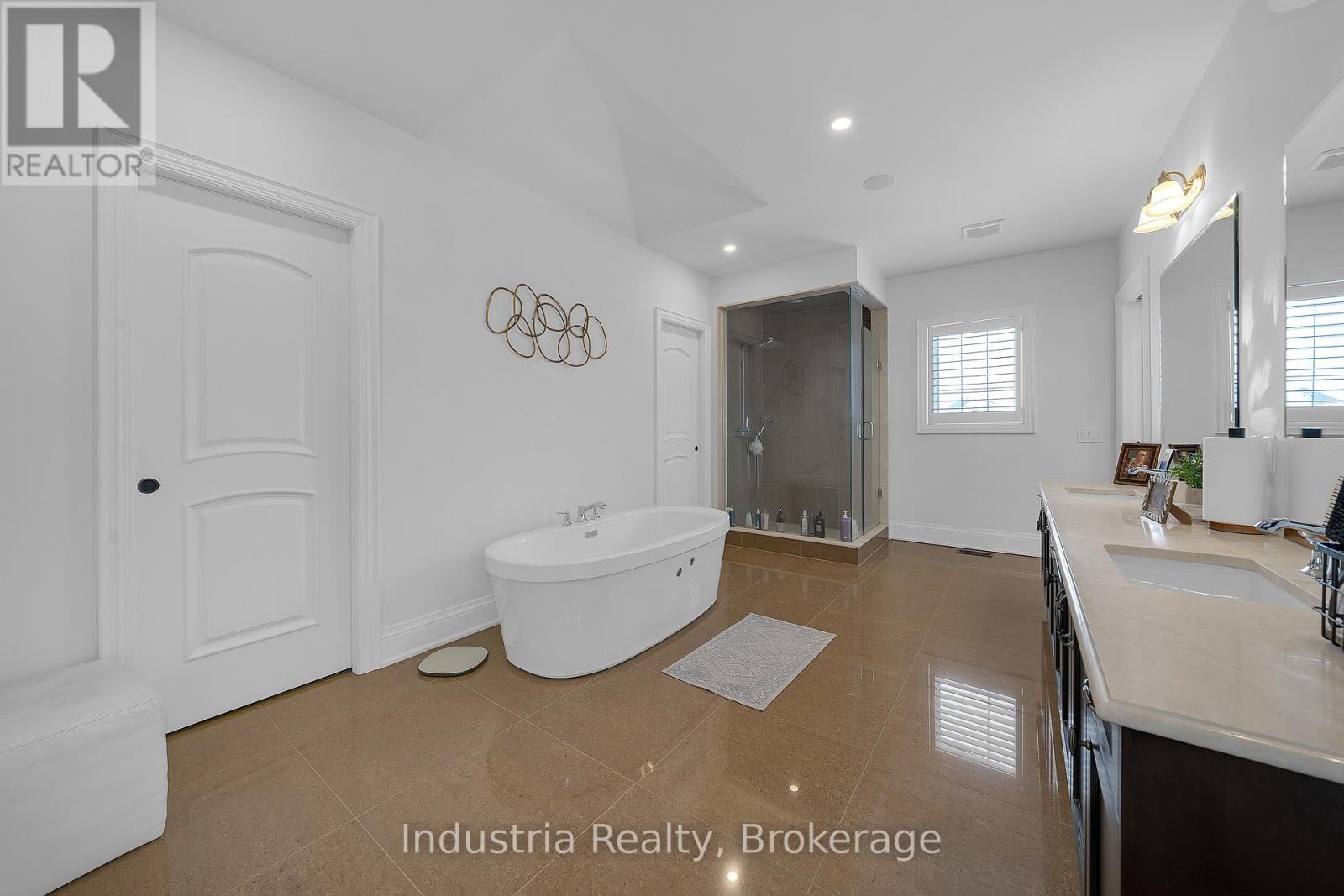 77 Chuck Ormsby Crescent, King, Ontario  L7B 0A9 - Photo 34 - N12794470