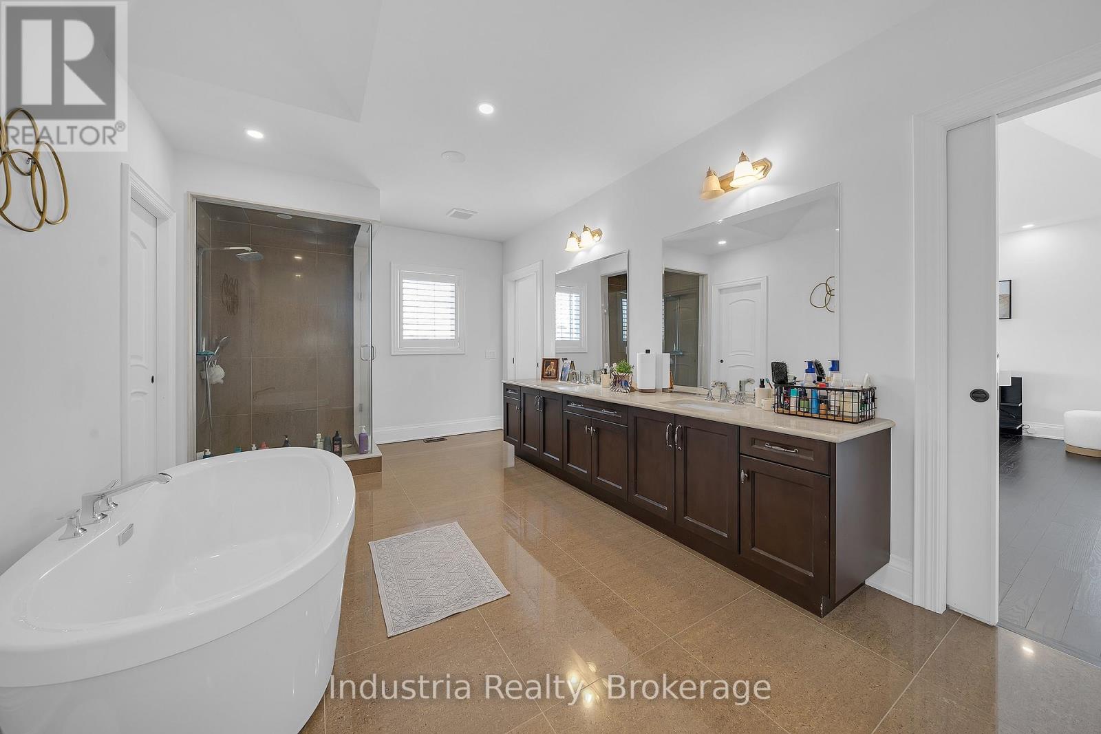 77 Chuck Ormsby Crescent, King, Ontario  L7B 0A9 - Photo 35 - N12794470