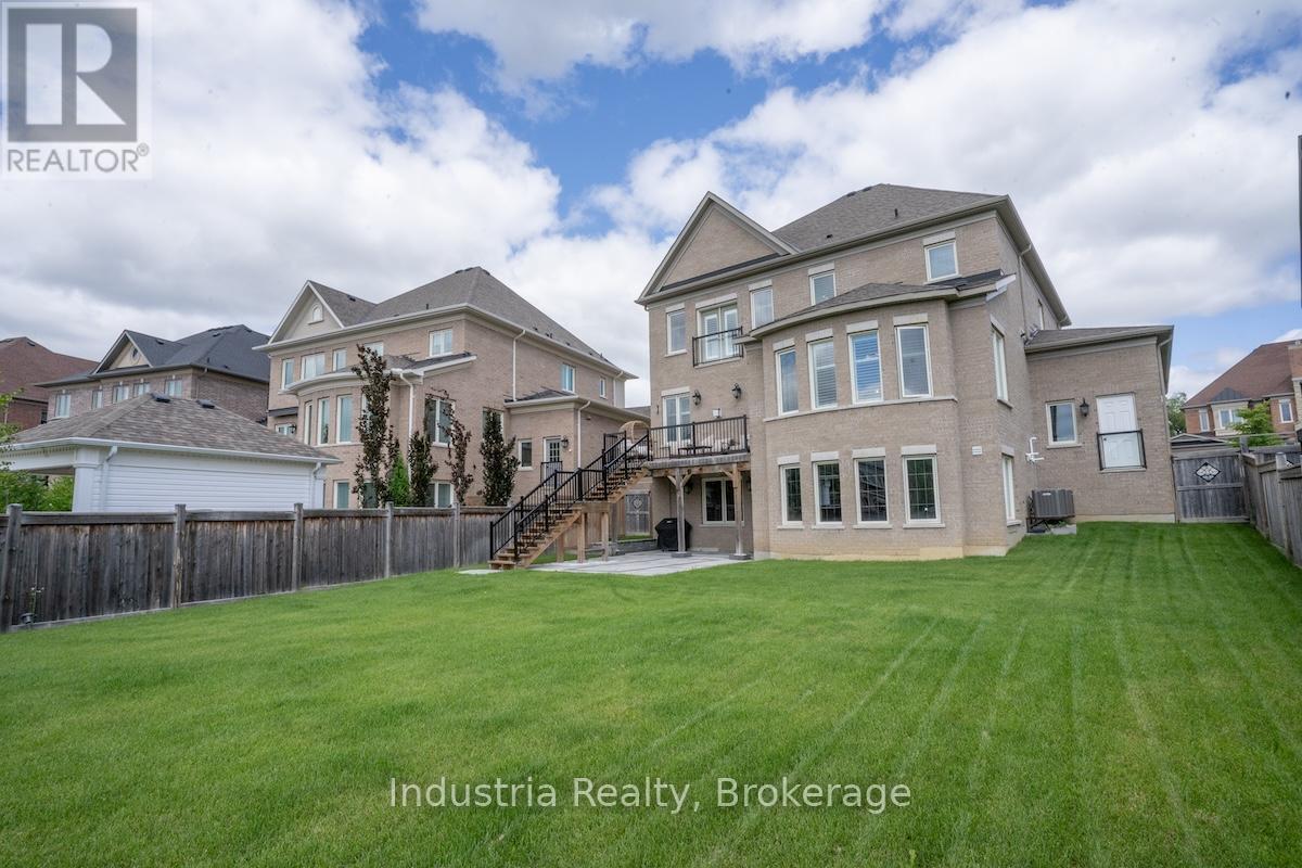 77 Chuck Ormsby Crescent, King, Ontario  L7B 0A9 - Photo 47 - N12794470