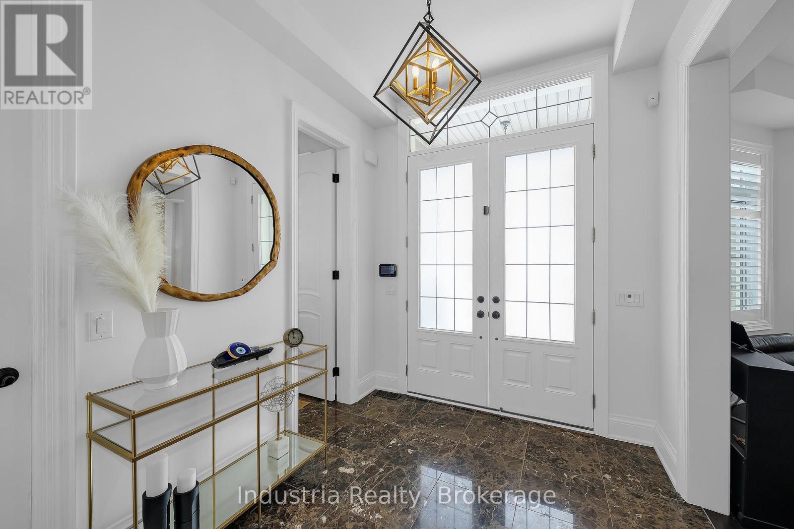 77 Chuck Ormsby Crescent, King, Ontario  L7B 0A9 - Photo 6 - N12794470