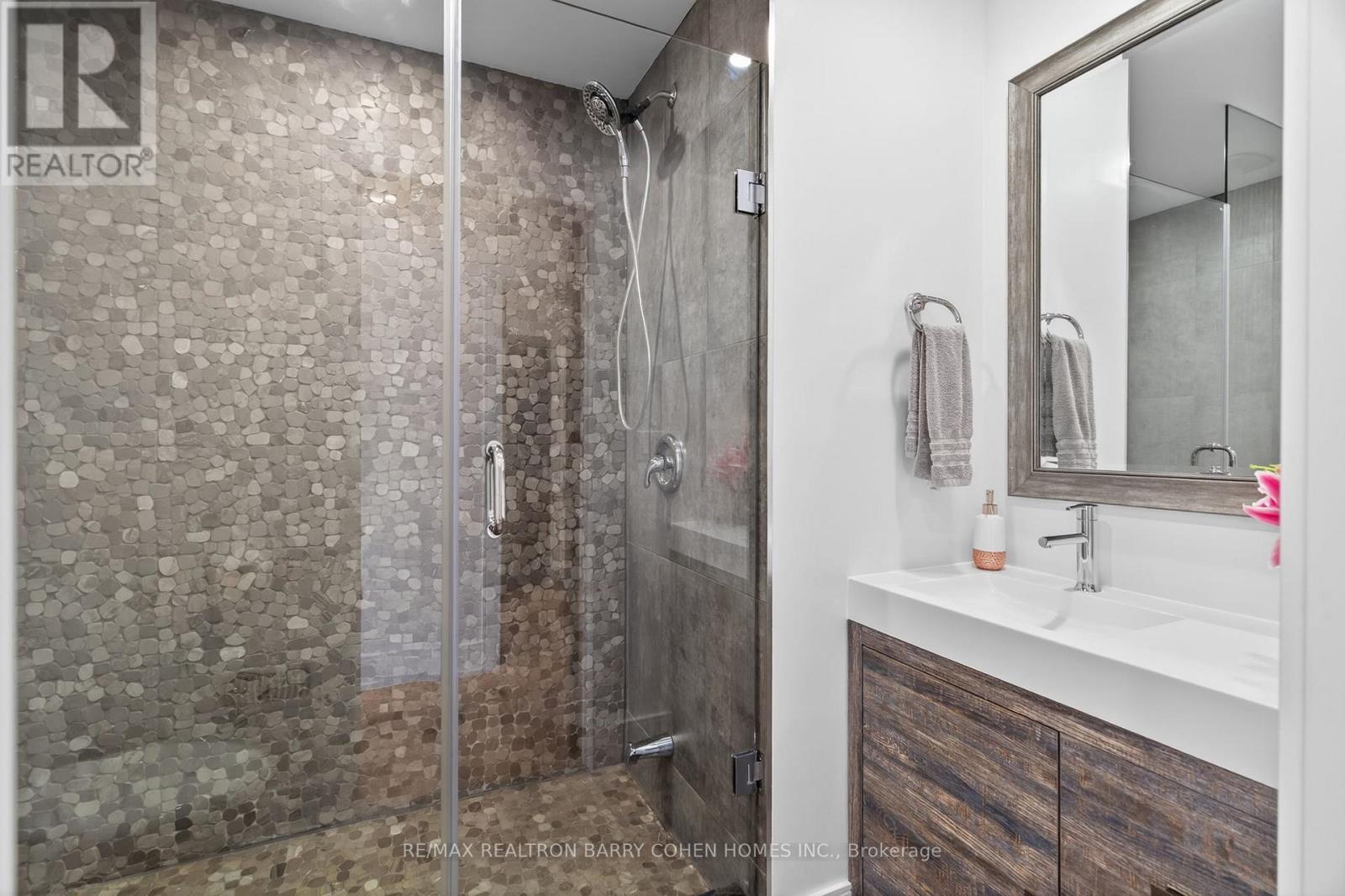 149a Westbourne Avenue, Toronto, Ontario  M1L 2Y9 - Photo 22 - E12793982