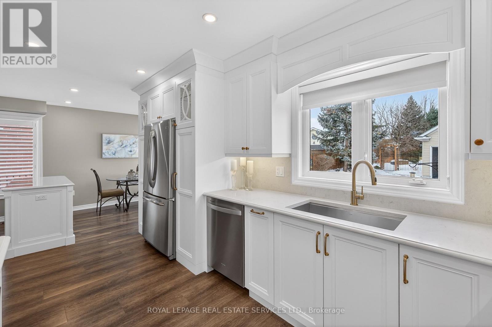 2393 Ennerdale Road, Oakville, Ontario  L6H 6N5 - Photo 18 - W12754366