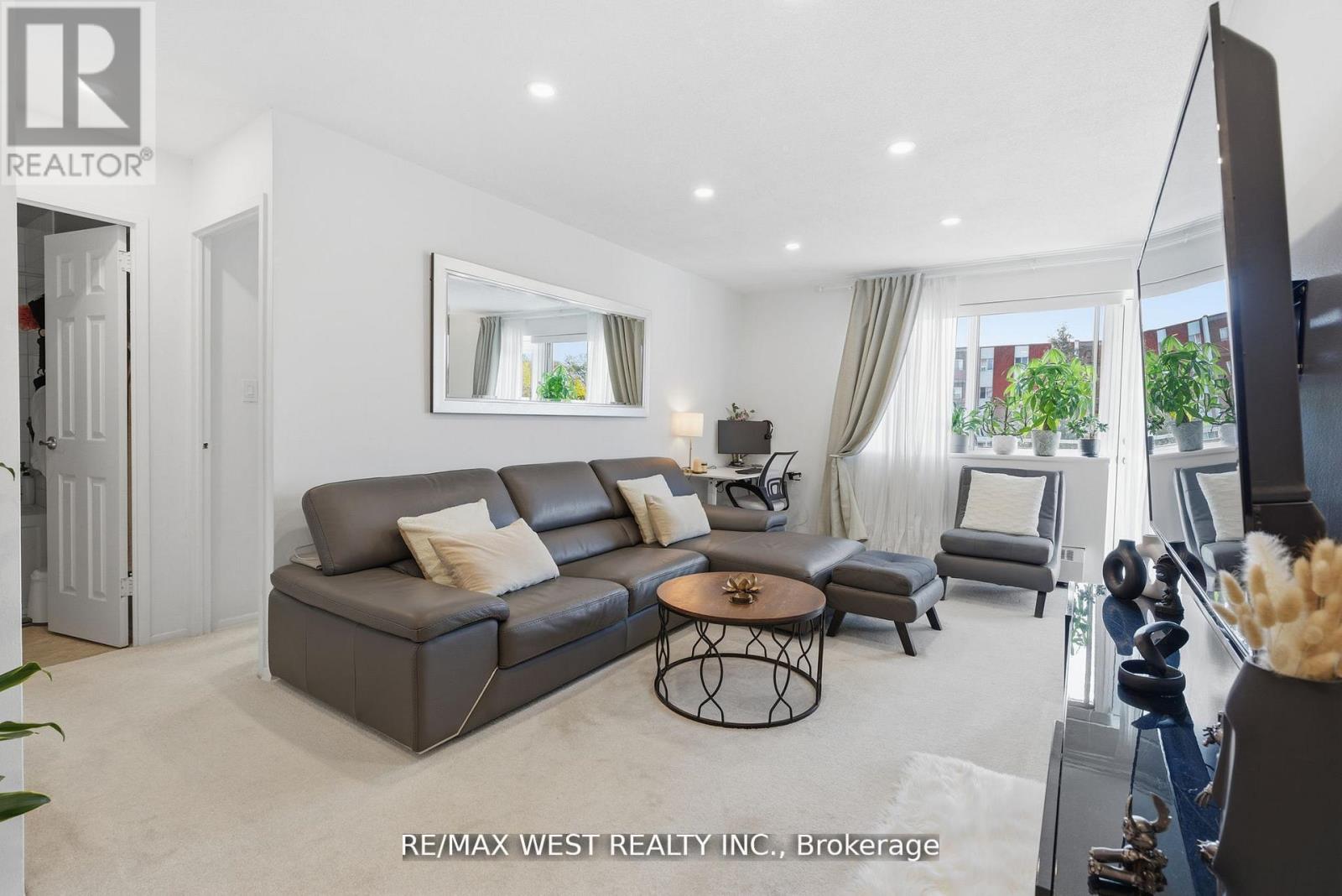 309 - 2485 WOKING CRESCENT, Mississauga, Ontario