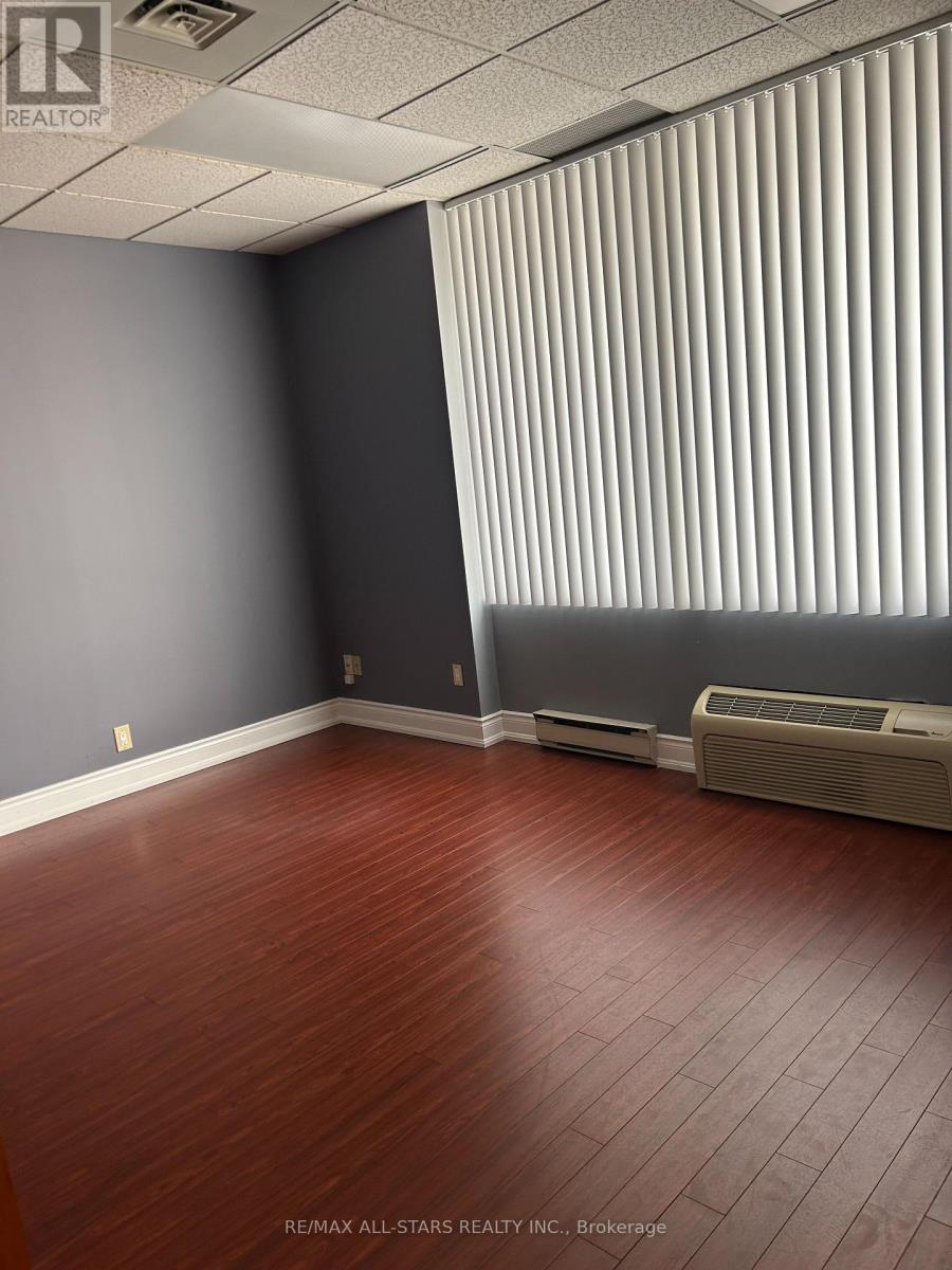 106 - 65 International Boulevard, Toronto, Ontario  M9W 6L9 - Photo 12 - W12794294