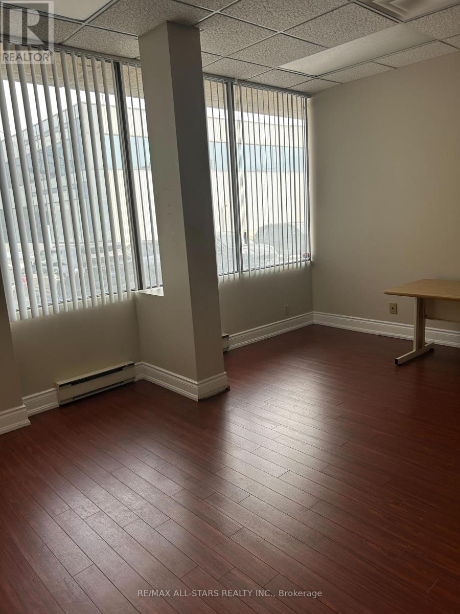 106 - 65 International Boulevard, Toronto, Ontario  M9W 6L9 - Photo 13 - W12794294