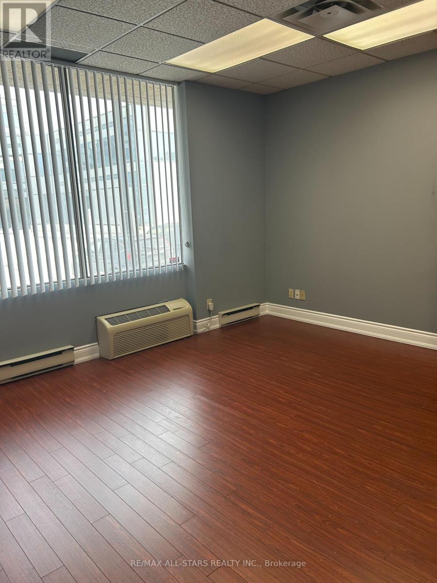 106 - 65 International Boulevard, Toronto, Ontario  M9W 6L9 - Photo 15 - W12794294