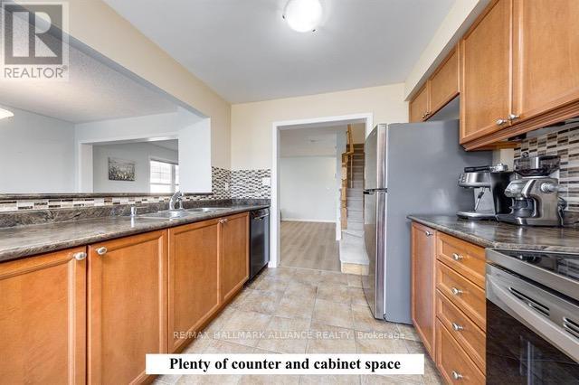 925 Hasselfeldt Heights, Milton, Ontario  L9T 0M4 - Photo 10 - W12794310