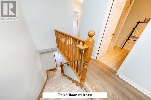 925 Hasselfeldt Heights, Milton, Ontario  L9T 0M4 - Photo 11 - W12794310