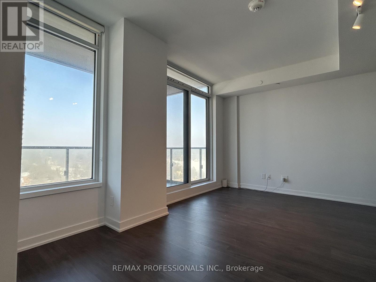 1816 - 1928 Lake Shore Boulevard W, Toronto, Ontario  M6S 1A1 - Photo 29 - W12794352