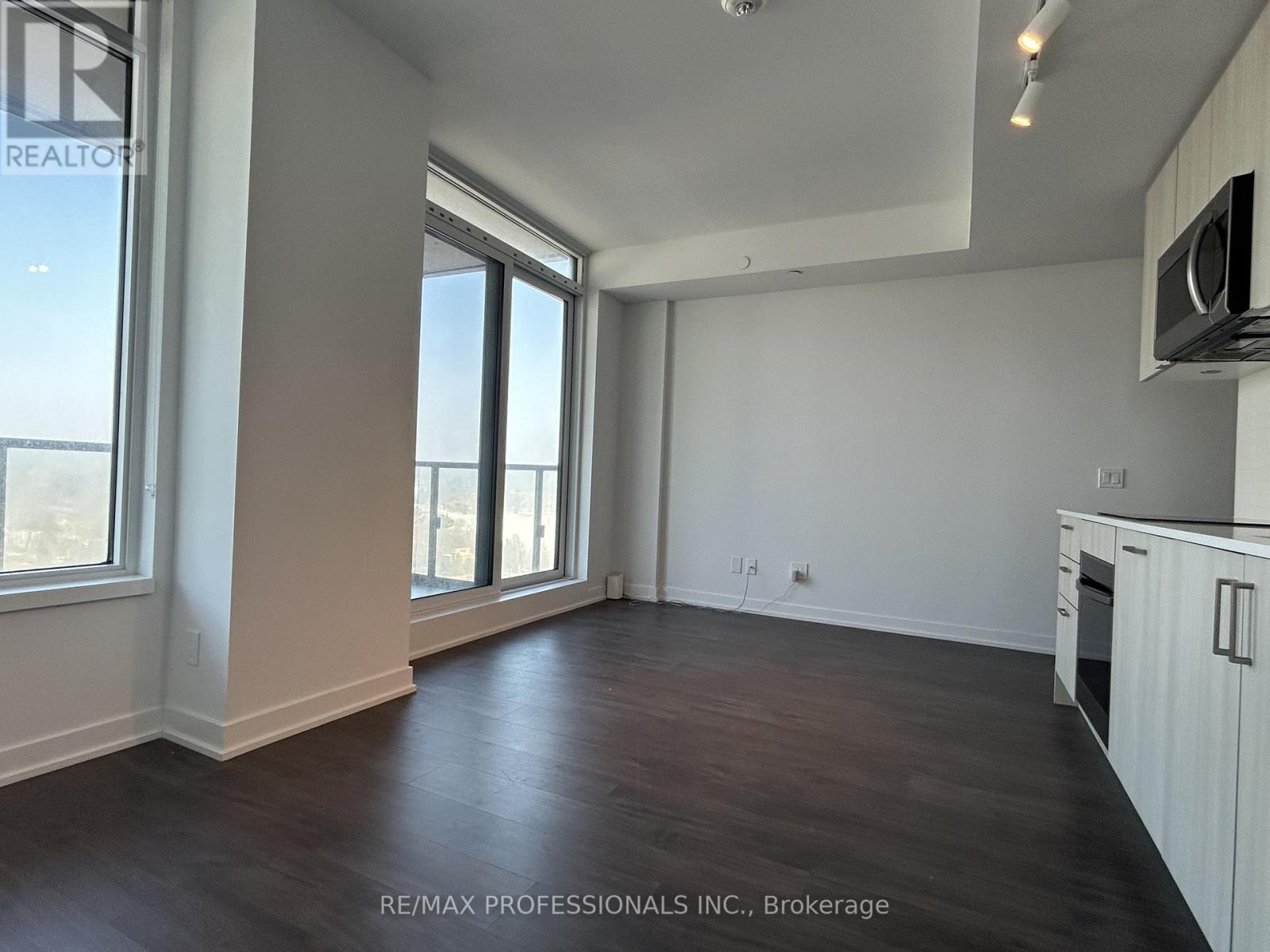 1816 - 1928 Lake Shore Boulevard W, Toronto, Ontario  M6S 1A1 - Photo 30 - W12794352