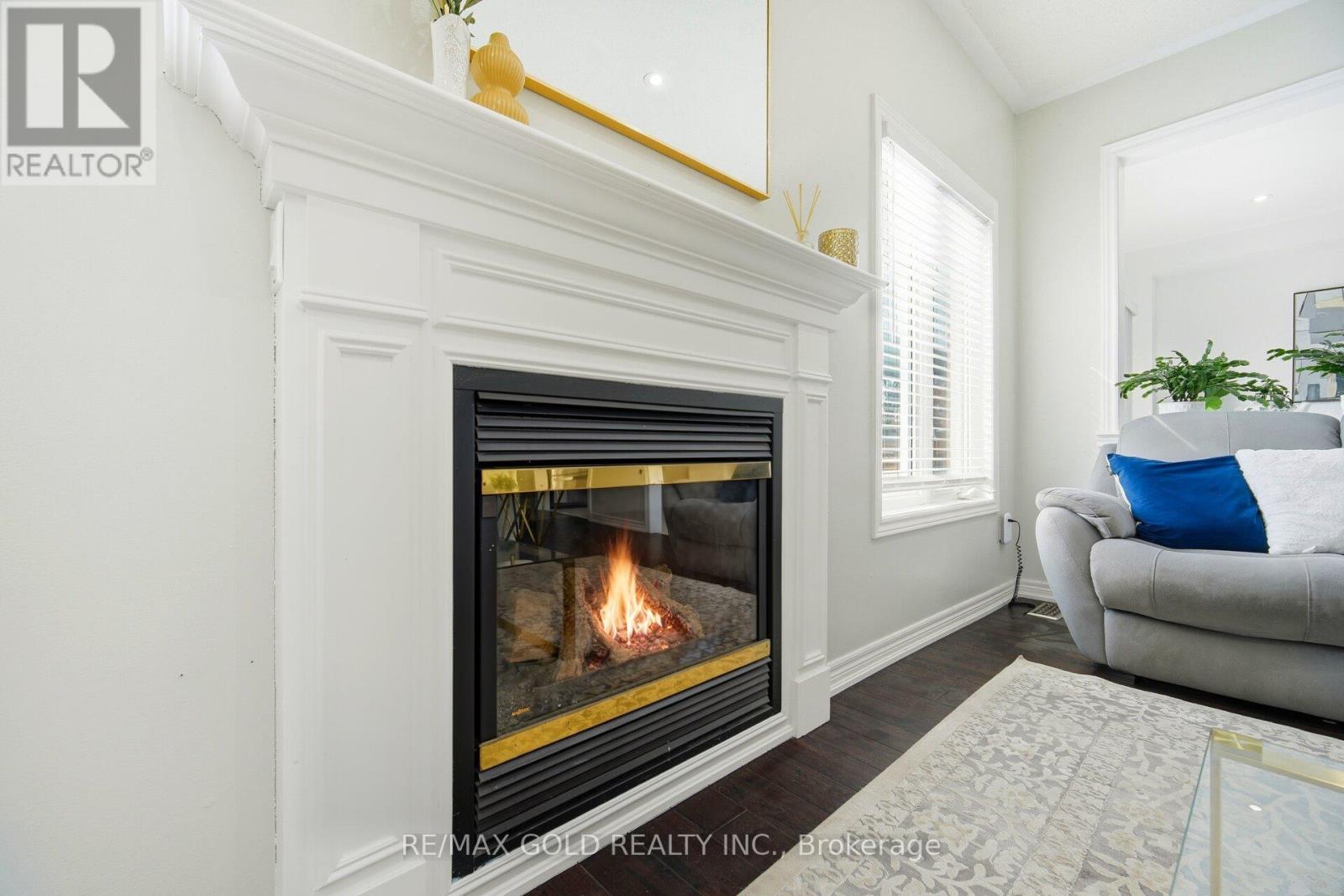 50 Long Meadow Road, Brampton, Ontario  L6P 1Z8 - Photo 10 - W12794356