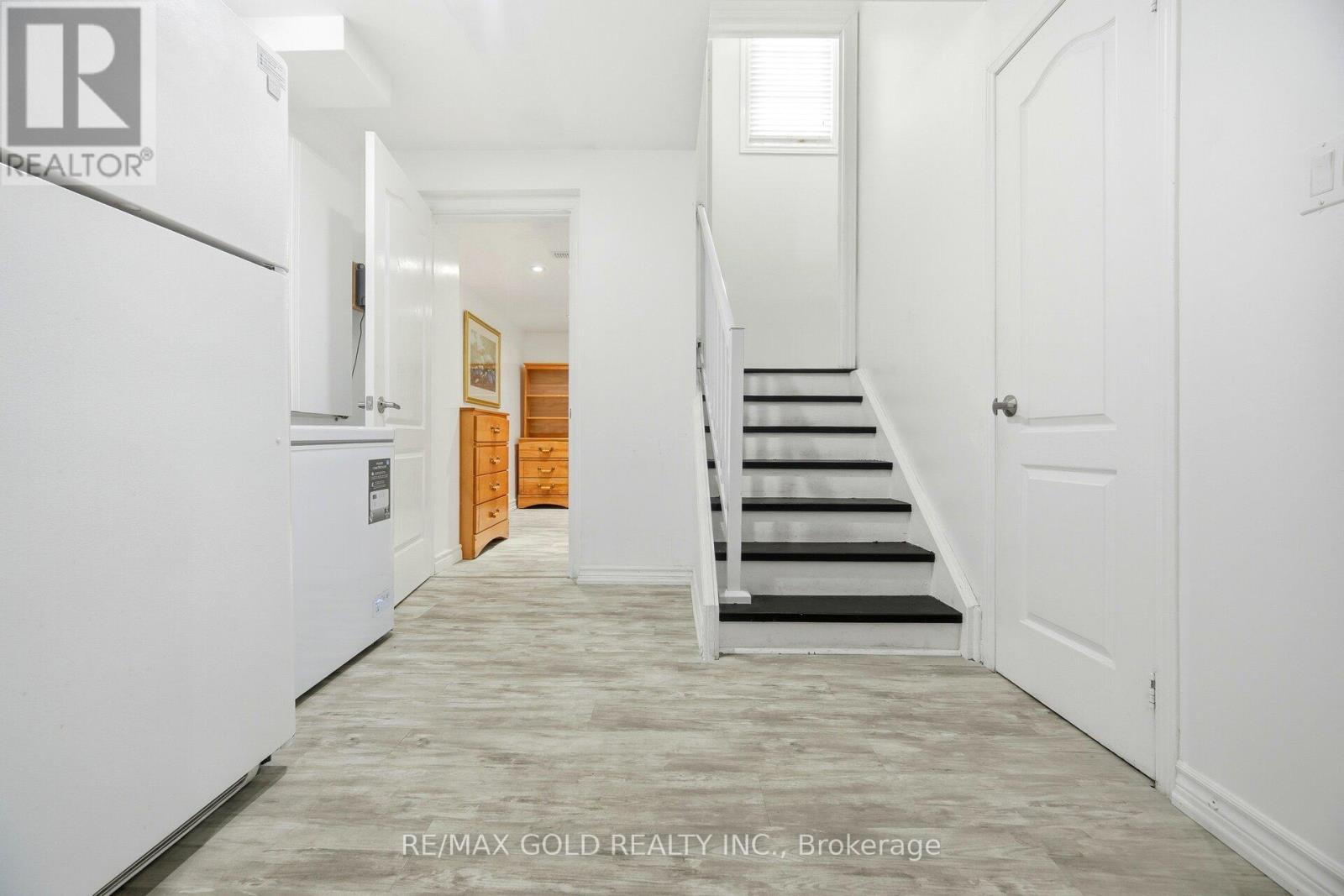 50 Long Meadow Road, Brampton, Ontario  L6P 1Z8 - Photo 31 - W12794356