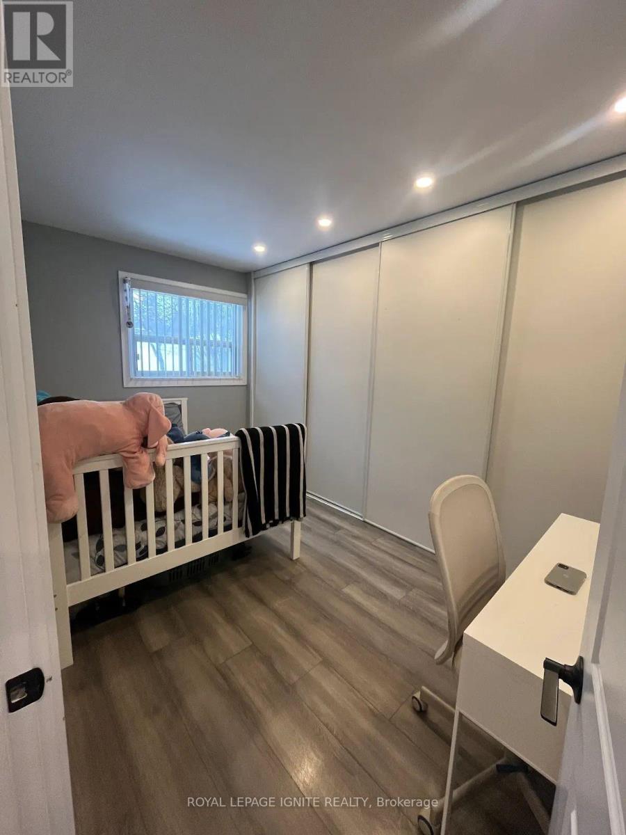 55 Dalrymple Drive, Toronto, Ontario  M6N 4S2 - Photo 10 - W12794358