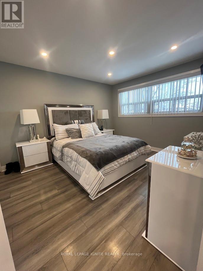 55 Dalrymple Drive, Toronto, Ontario  M6N 4S2 - Photo 18 - W12794358