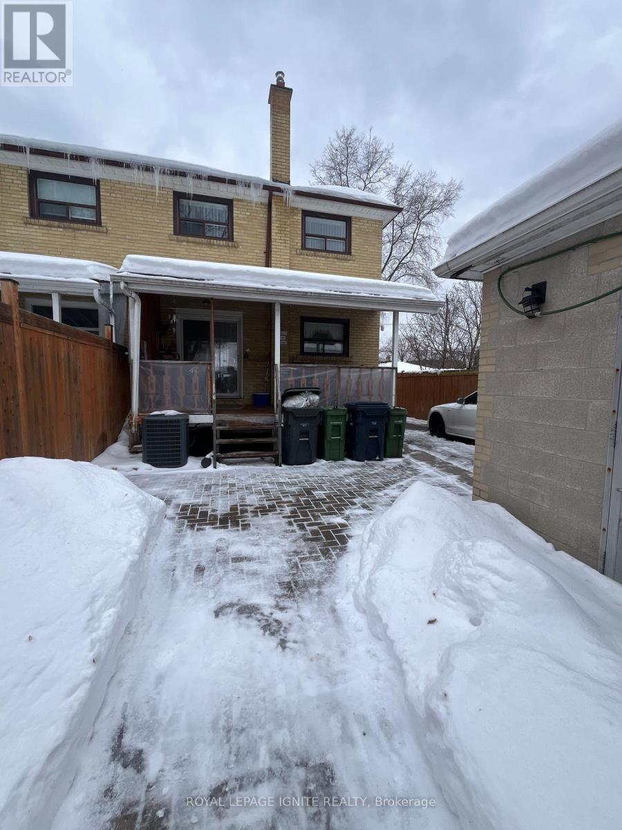 55 Dalrymple Drive, Toronto, Ontario  M6N 4S2 - Photo 25 - W12794358