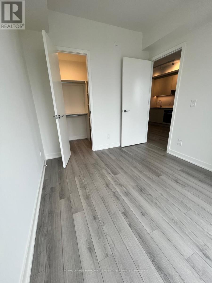 1406 - 3079 Trafalgar Road, Oakville, Ontario  L6H 8C5 - Photo 8 - W12794364