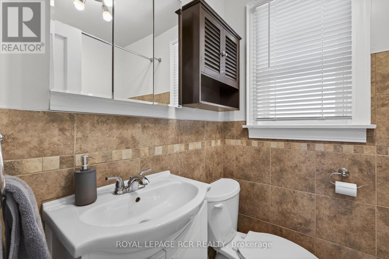 64 Schell Avenue, Toronto, Ontario  M6E 2S9 - Photo 29 - W12794388