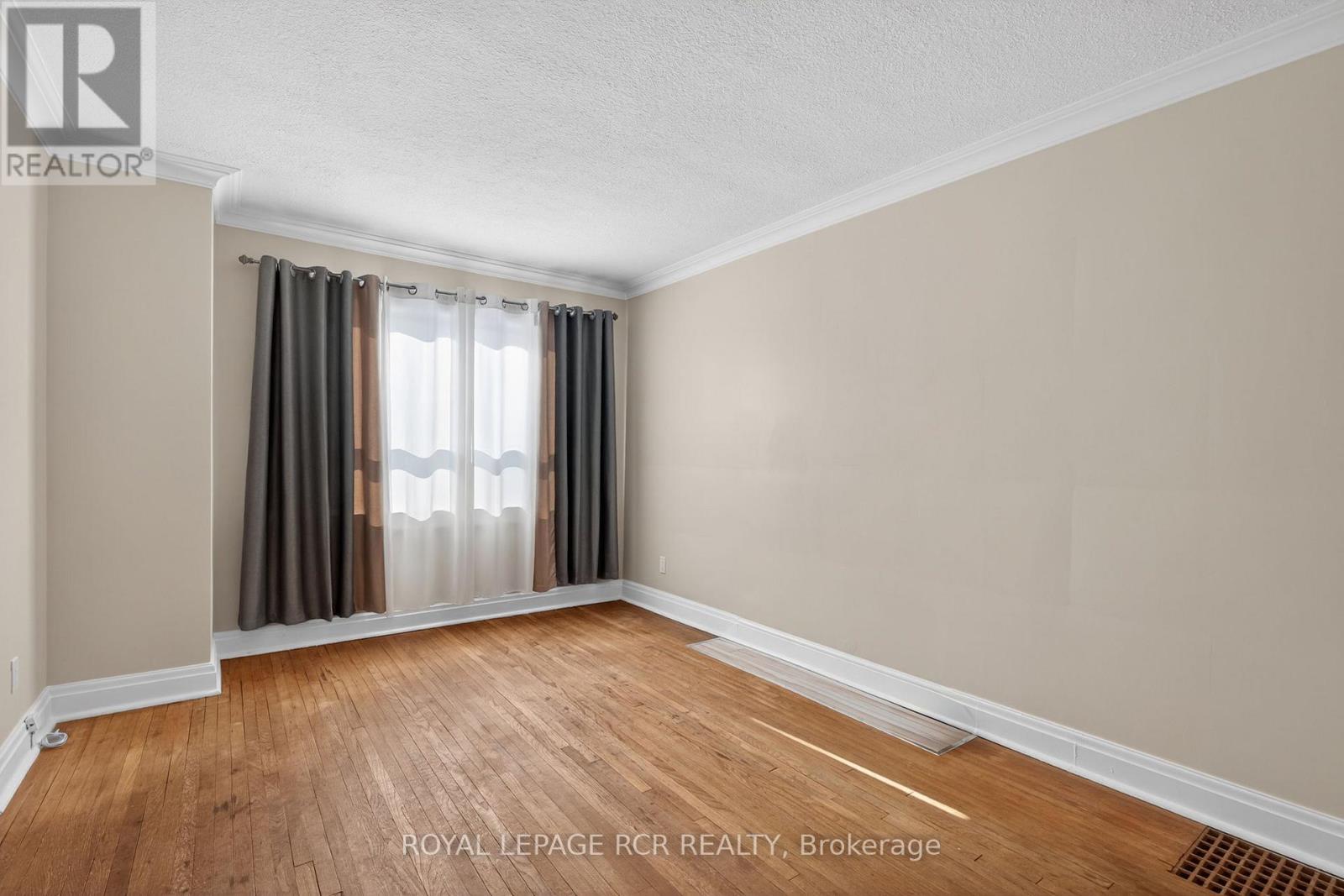 64 Schell Avenue, Toronto, Ontario  M6E 2S9 - Photo 49 - W12794388