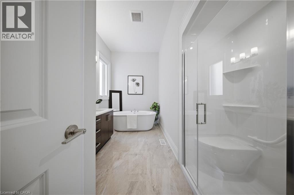 162 Westcott Road, Welland, Ontario  L3C 0K9 - Photo 38 - 40805227