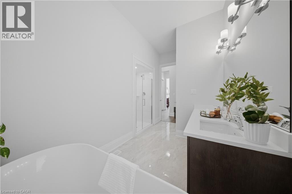 162 Westcott Road, Welland, Ontario  L3C 0K9 - Photo 40 - 40805227