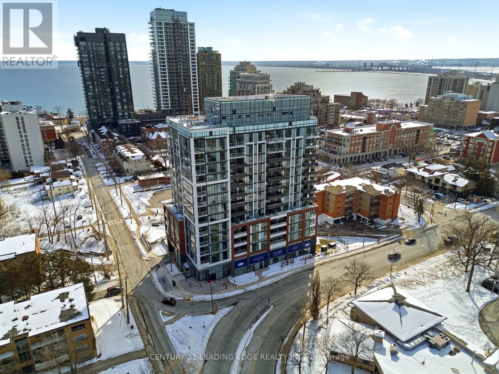 910 - 2088 JAMES STREET, Burlington, Ontario