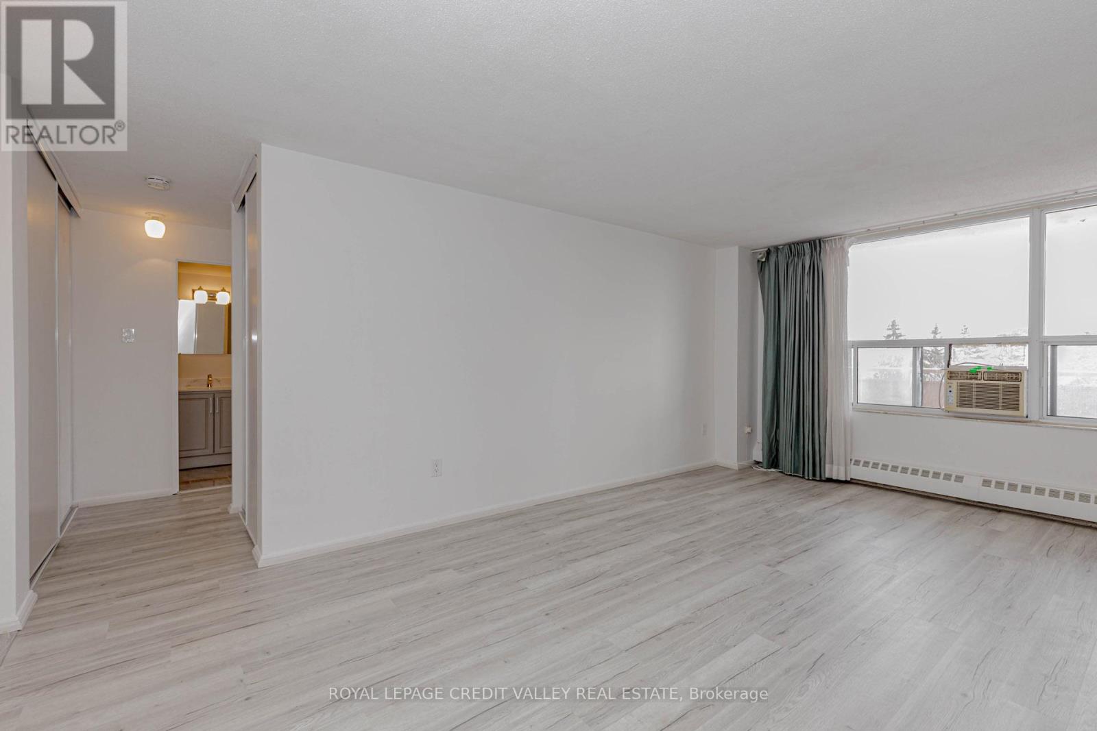 501 - 3120 Kirwin Avenue, Mississauga, Ontario  L5A 3R2 - Photo 16 - W12794480