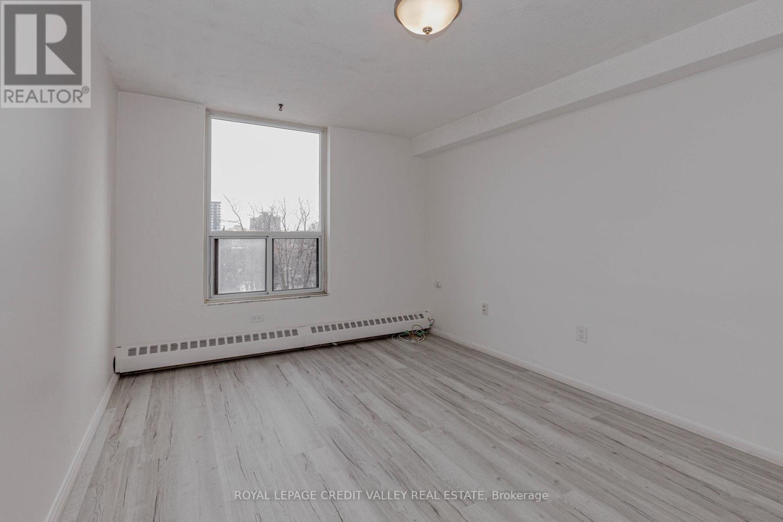 501 - 3120 Kirwin Avenue, Mississauga, Ontario  L5A 3R2 - Photo 33 - W12794480