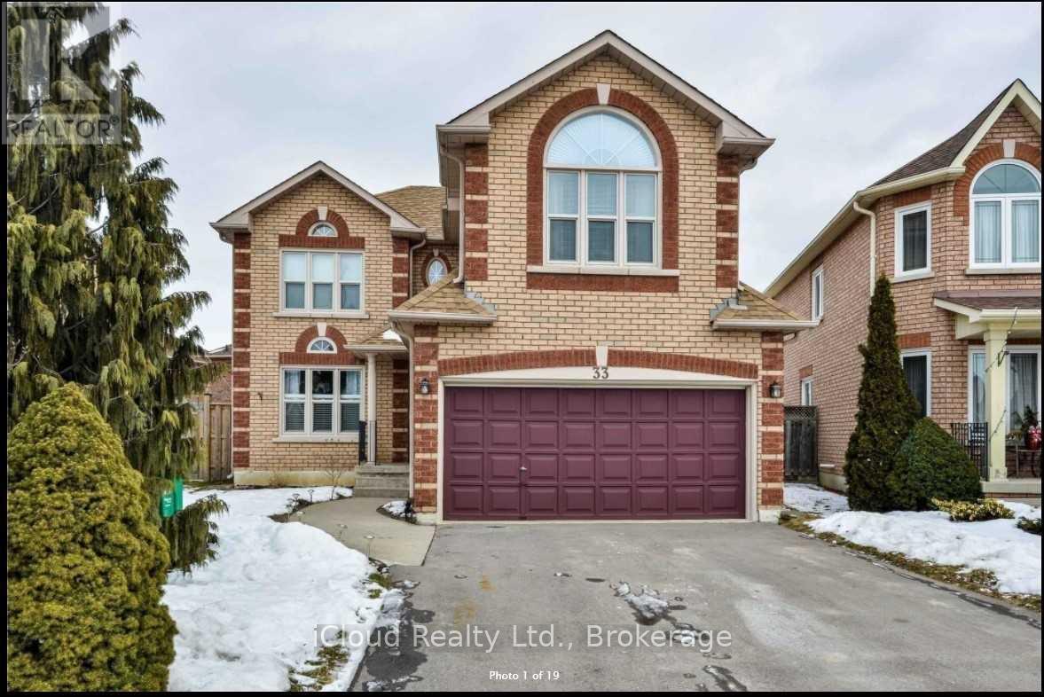 (UPPER) - 33 FENFLOWER COURT, Brampton, Ontario