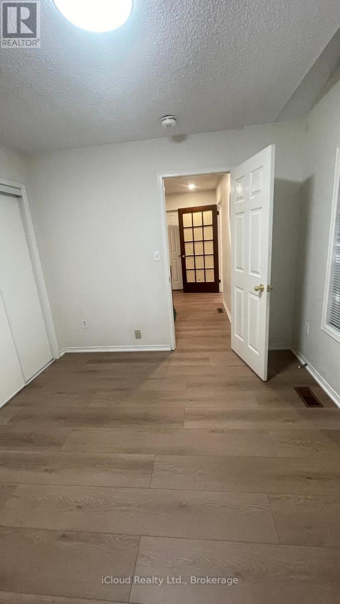 (Upper) - 33 Fenflower Court, Brampton, Ontario  L7A 1H3 - Photo 16 - W12794492