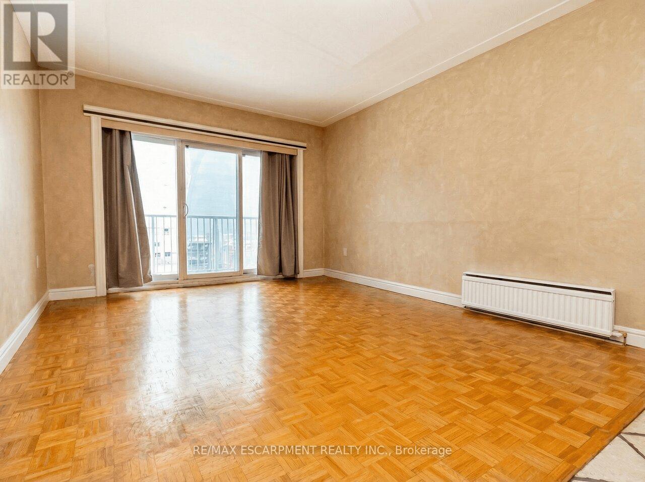 808 - 8 Woodman Drive S, Hamilton, Ontario  L8K 4C9 - Photo 8 - X12794342