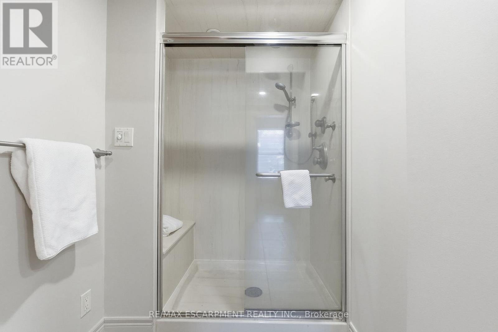 2 Union Street, Hamilton, Ontario  L0R 2H0 - Photo 14 - X12794496