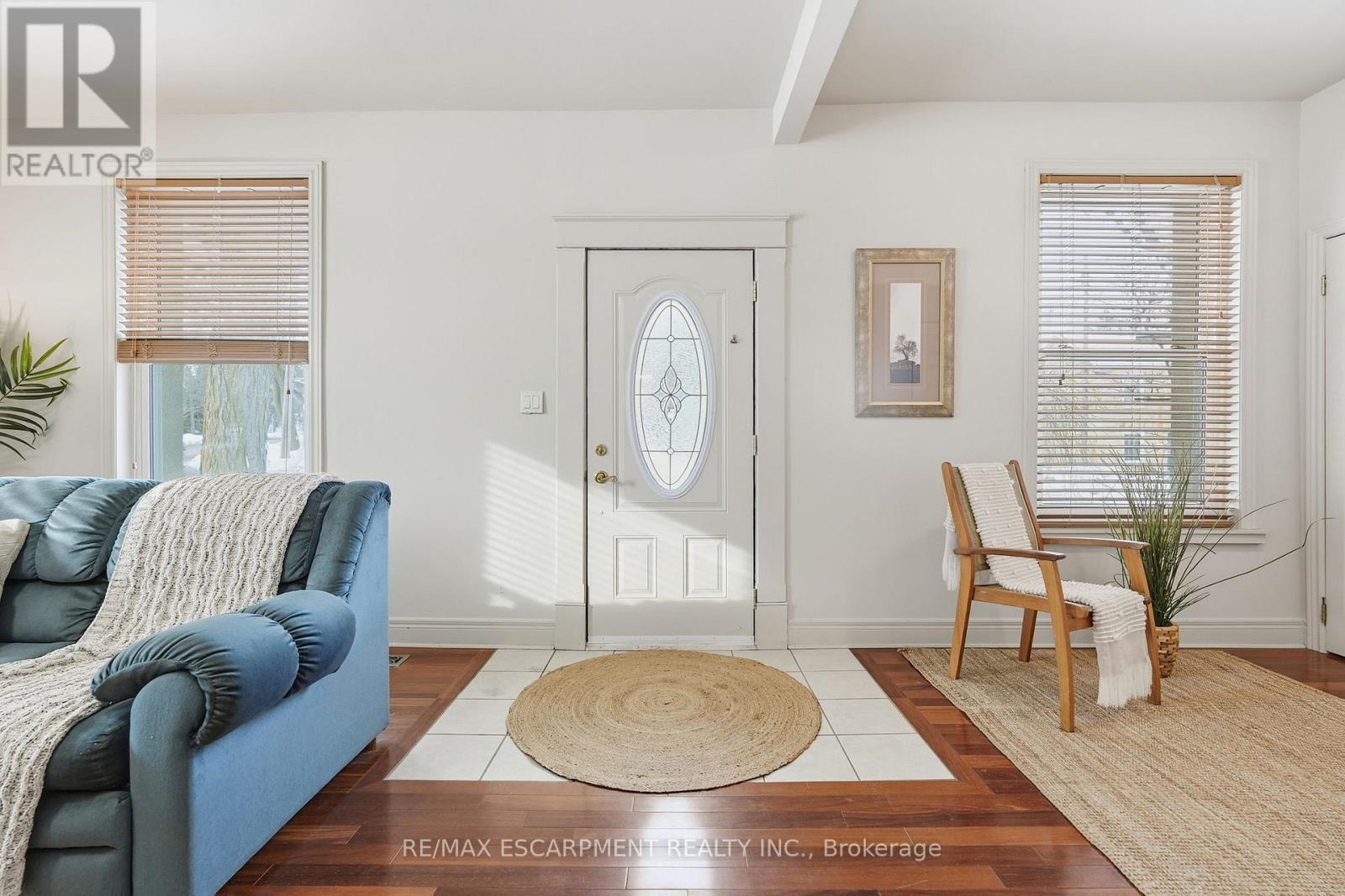 2 Union Street, Hamilton, Ontario  L0R 2H0 - Photo 6 - X12794496