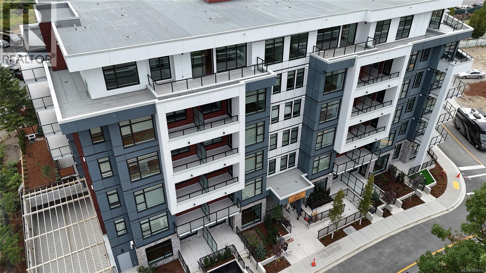 107 6320 Sentinal Dr, Nanaimo, British Columbia  V9V 1W4 - Photo 2 - 1026174