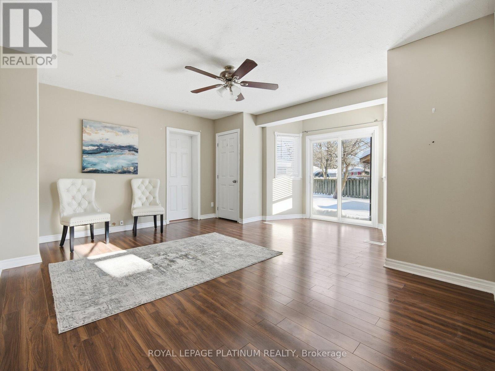 33 Campbell Drive, Brampton, Ontario  L6X 2H8 - Photo 11 - W12742516