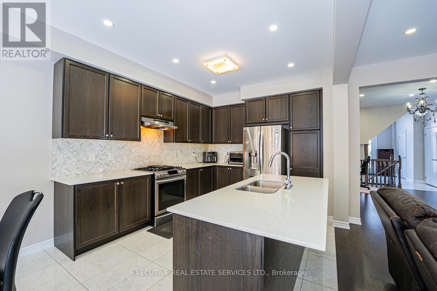 69 Dolobram Trail, Brampton, Ontario  L7A 4Y4 - Photo 14 - W12788210