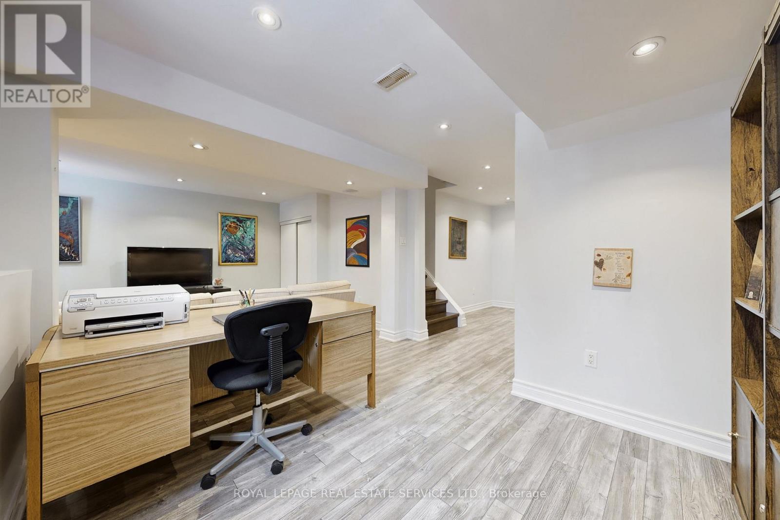 65 Ashdale Road, Brampton, Ontario  L6Y 5M9 - Photo 6 - W12792570