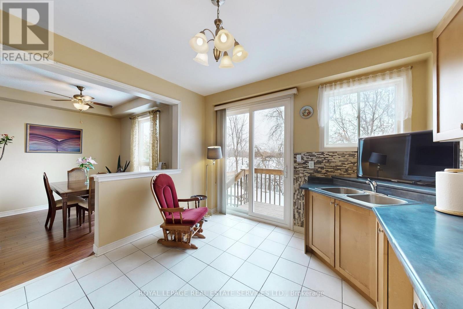 65 Ashdale Road, Brampton, Ontario  L6Y 5M9 - Photo 35 - W12792570