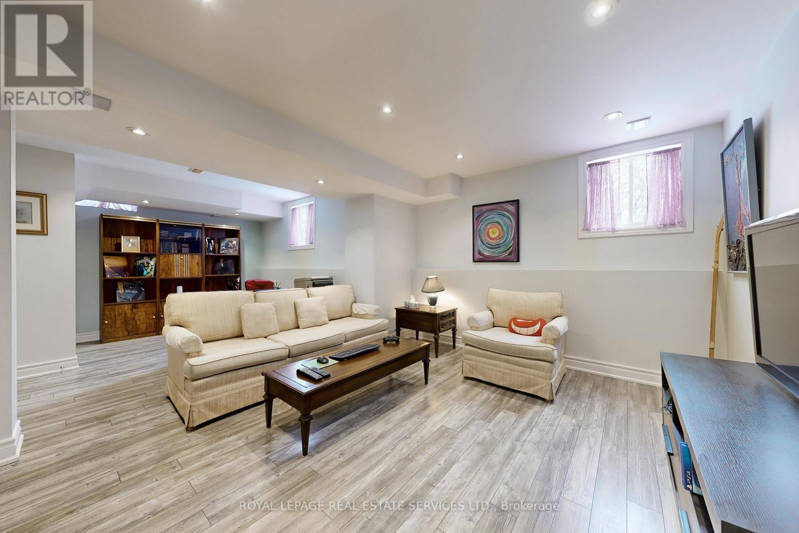 65 Ashdale Road, Brampton, Ontario  L6Y 5M9 - Photo 10 - W12792570