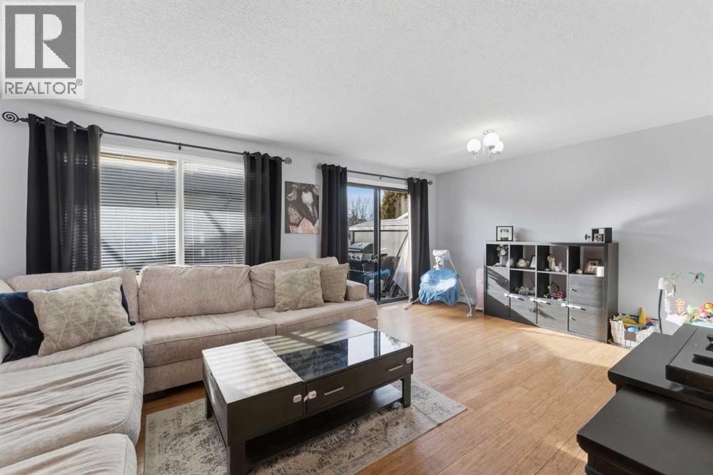 96 Abberfield Crescent Ne, Calgary, Alberta  T2A 6N6 - Photo 12 - A2283374