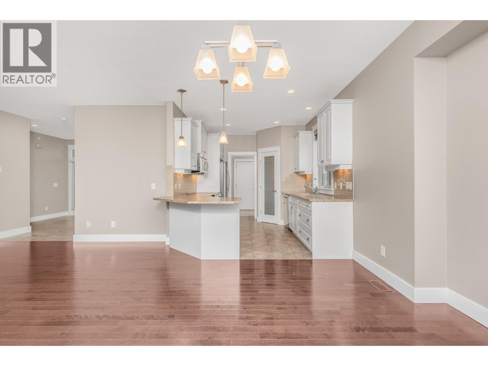 501 Longspoon Bay, Vernon, British Columbia  V1H 2K2 - Photo 16 - 10365442