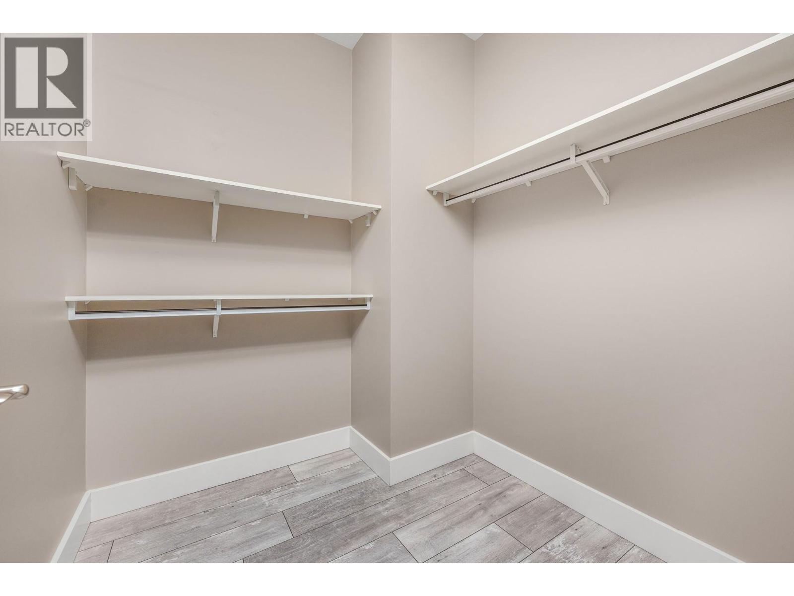 501 Longspoon Bay, Vernon, British Columbia  V1H 2K2 - Photo 25 - 10365442