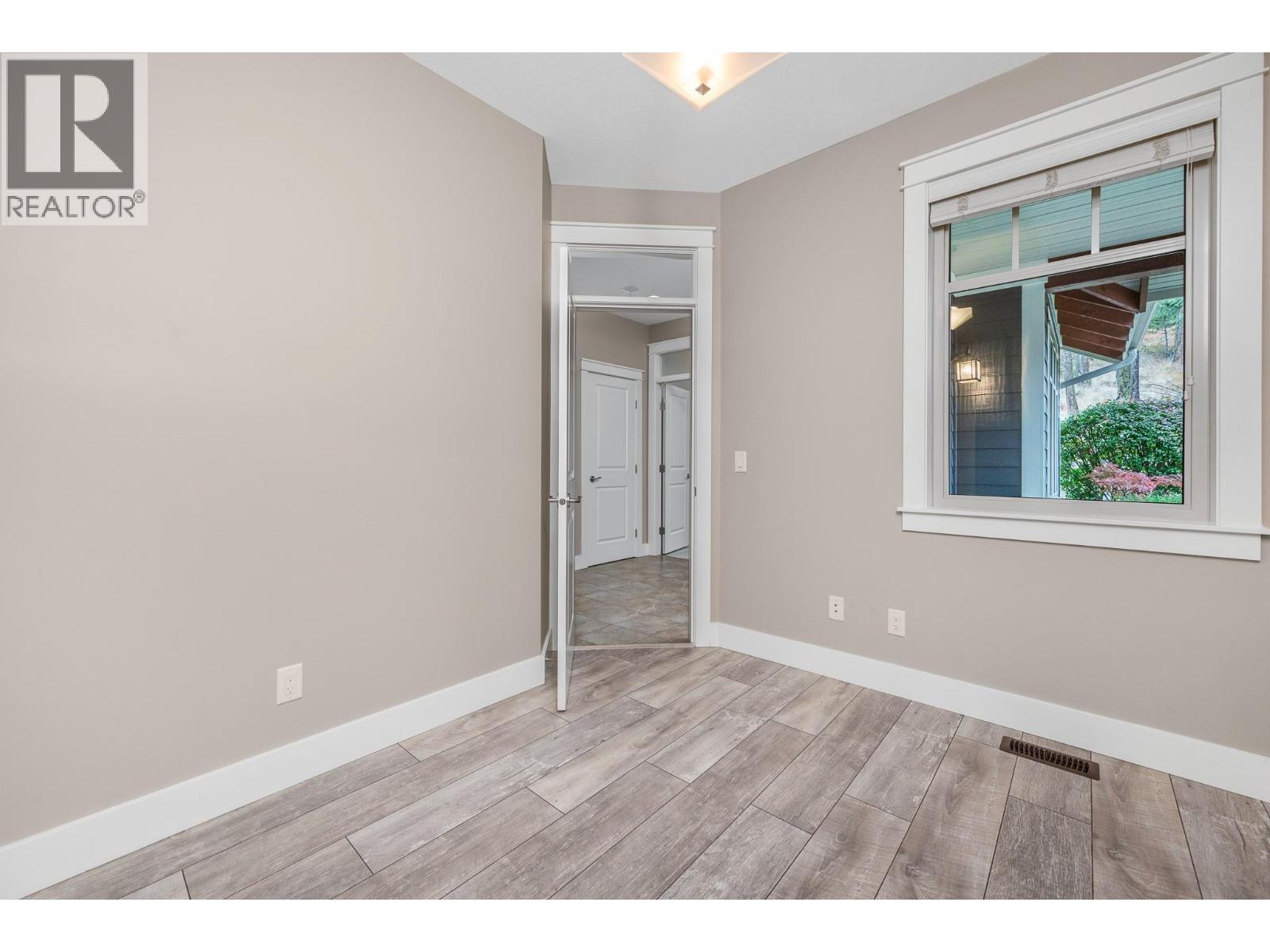 501 Longspoon Bay, Vernon, British Columbia  V1H 2K2 - Photo 26 - 10365442