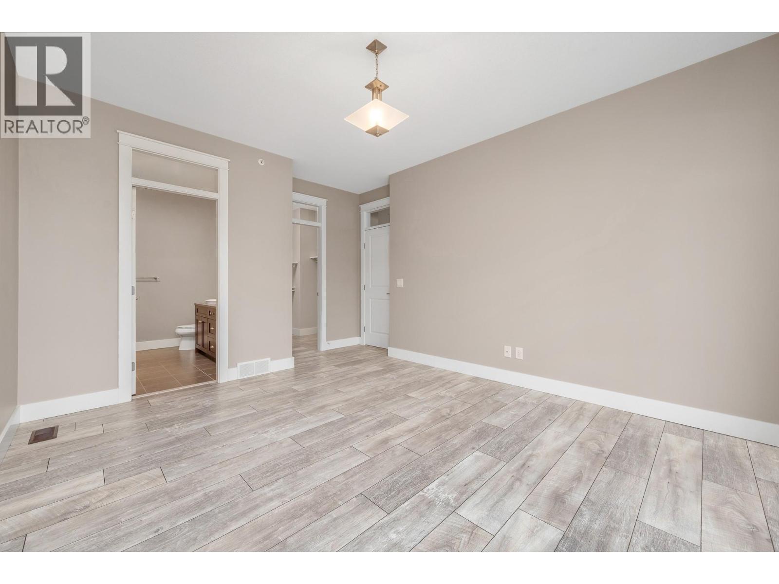 501 Longspoon Bay, Vernon, British Columbia  V1H 2K2 - Photo 28 - 10365442