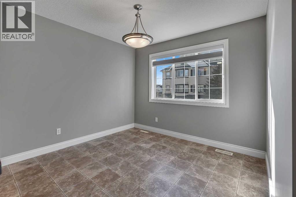 69 Cougar Ridge Mews Sw, Calgary, Alberta  T3H 5P3 - Photo 19 - A2286177