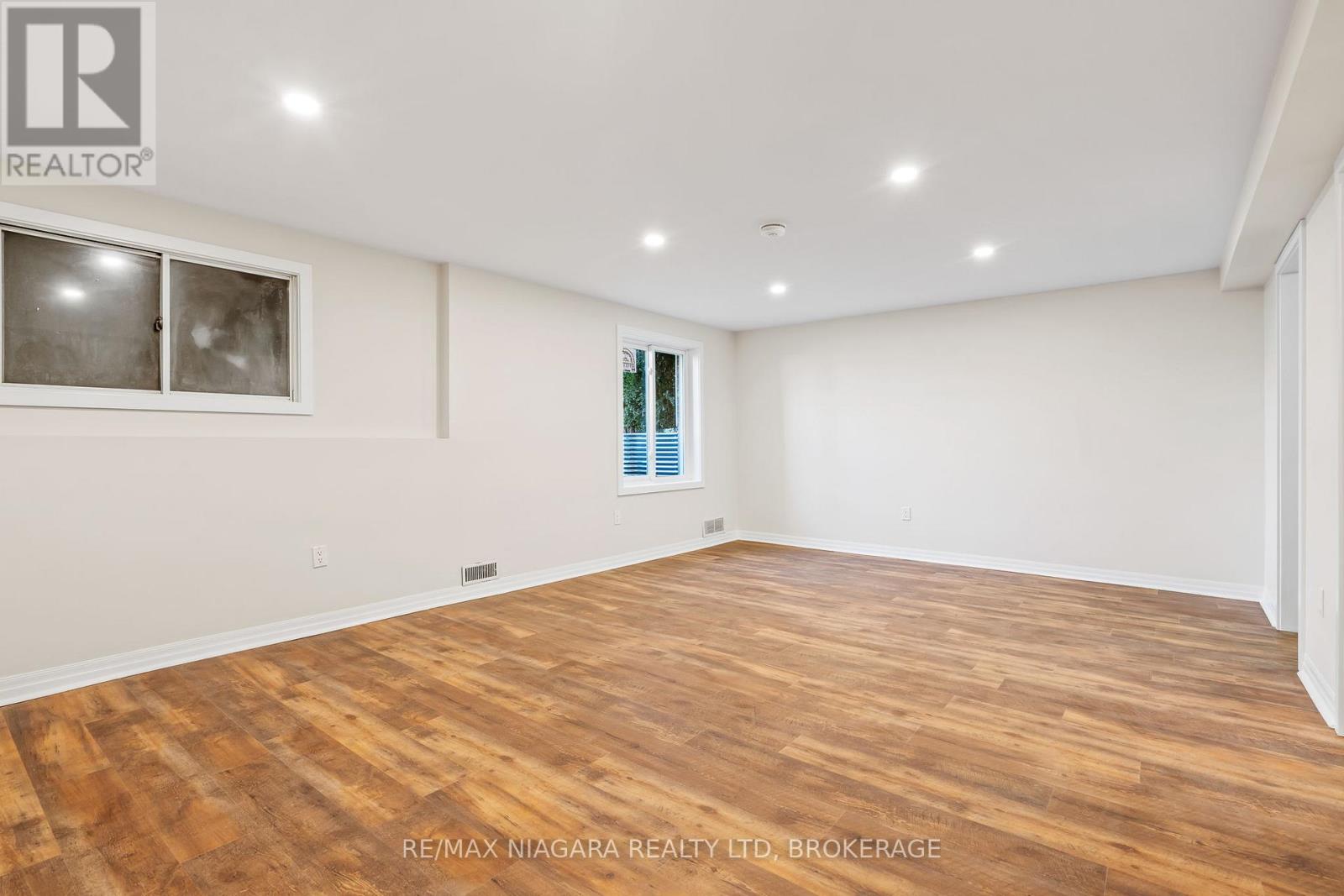 57 Lorne Street, St. Catharines, Ontario  L2P 3C5 - Photo 14 - X12794524